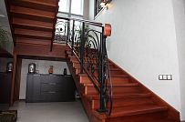 Дизайн интерьера в классическом стиле загородного дома с мансардой в кп Галактика - мини - 5