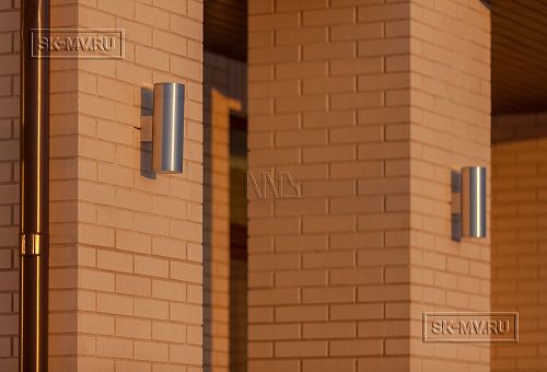 Фото репортаж с места строительства кирпичного дома ок 800 кв м с цоколем и СПА в д Пеники Лен области - 27