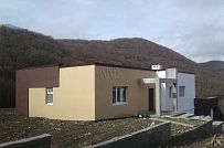  Атрибуты к картинкам Атрибуты к картинкам 100% 10  Одноэтажный дом на склоне из газобетона с гаражом в стиле хай тек в КП Наше место Поддержка программы чтения с экрана включена.      		  Одноэтажный дом на склоне из газобетона с гаражом в стиле хай тек в КП Наше место - мини - 2