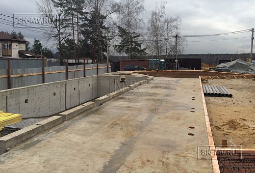 Монтаж фундамента УШП для строительства большого спа-комплекса 1000 кв м с бассейном в городе Котельники Московской области - 17
