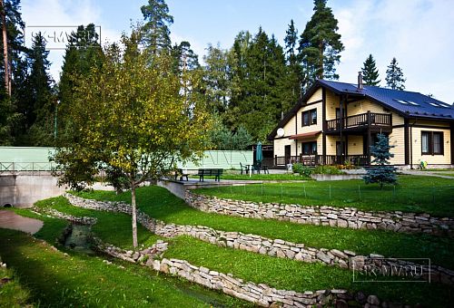 Строительство большого желтого каркасного дома с гаражом и сауной в пгт Сиверский - 18